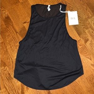 IVL Collective Power Breeze Tank (size 10) NWT
